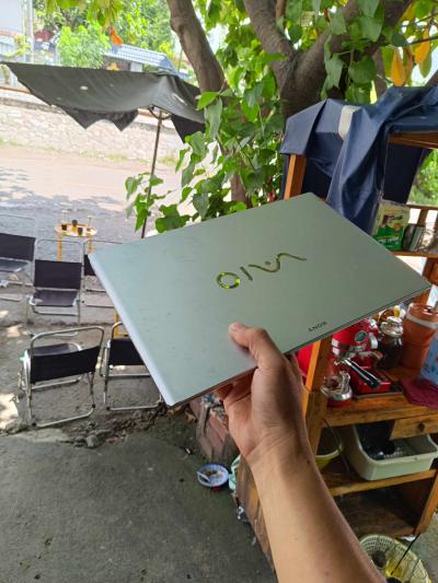 laptop sony i5 4200U (thế hệ 4) (Cảm ứng)